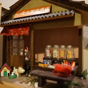 Ten-roku - Female Only Guest house
